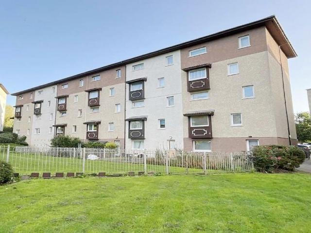 Flat for sale in Whitfield, Scotland