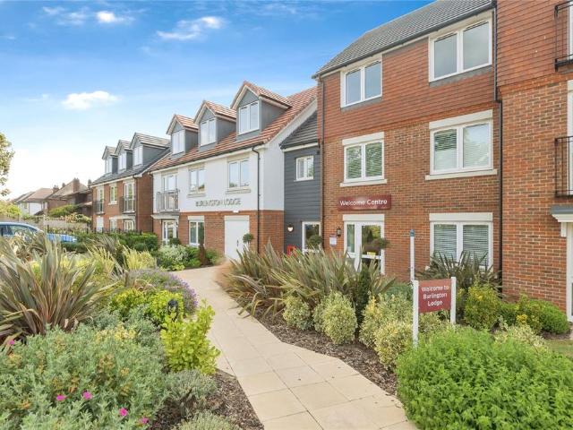 Flat for sale in Swanley, The Butts