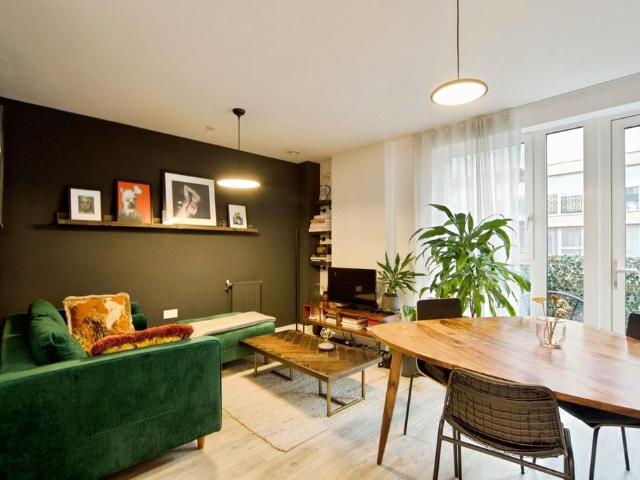 Flat for sale in Upton Park, Greater London