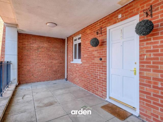 Flat for sale in Dickens Heath, Solihull