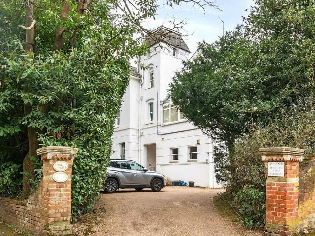 Flat for sale in West End, Elmbridge