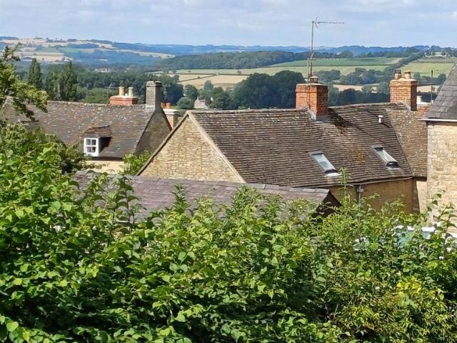Flat for sale in Chipping Norton, Black Bourton