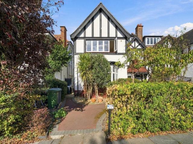 Flat for sale in London Borough of Brent, Greater London