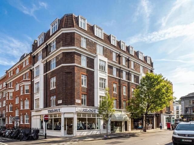 Flat for sale in East Marylebone, Greater London