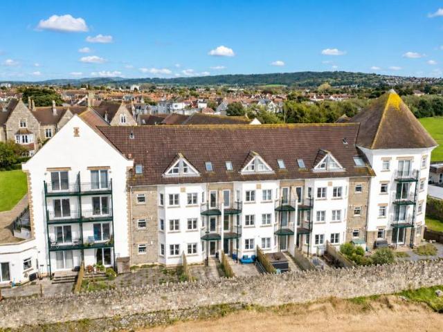 Flat for sale in Weston-super-mare, North Somerset