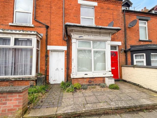 Flat for sale in Grantham, Barholm