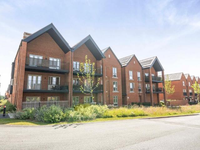Flat for sale in Headbourne Worthy, Hampshire