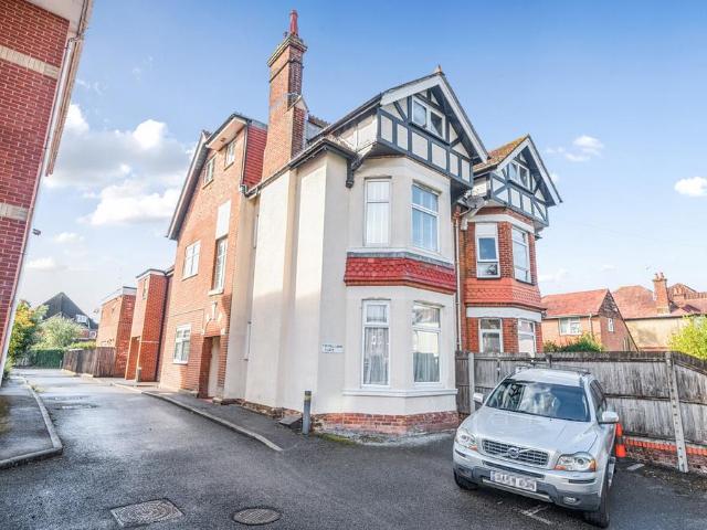 Flat for sale in Hill, Isle Of Man