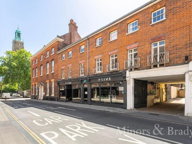 Flat for sale in Heigham Grove, East Bank