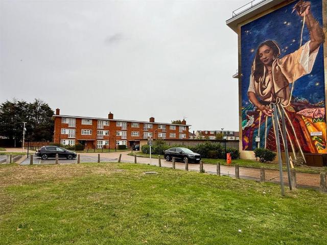 Flat for sale in Loxford, Greater London