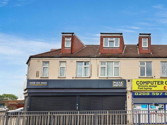 Flat for sale in Newbury Park, Isle Of Man