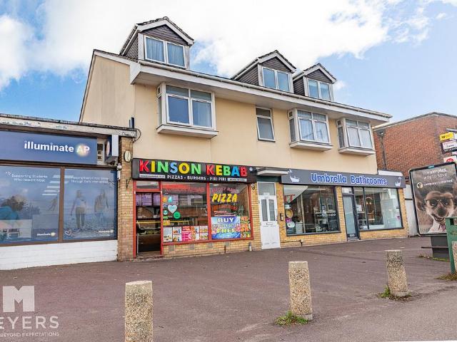 Flat for sale in Kinson, Bournemouth