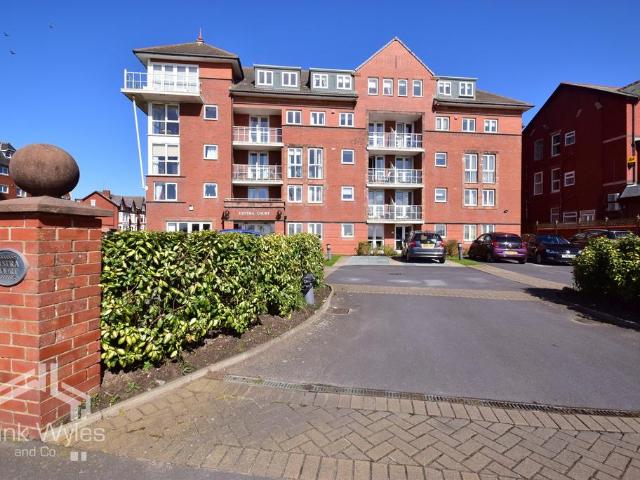 Flat for sale in St Annes, Lytham
