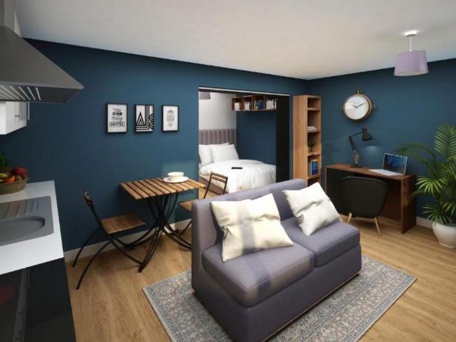 Flat for sale in Calderstones