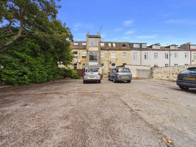 Flat for sale in Hull, City Of Kingston Upon Hull