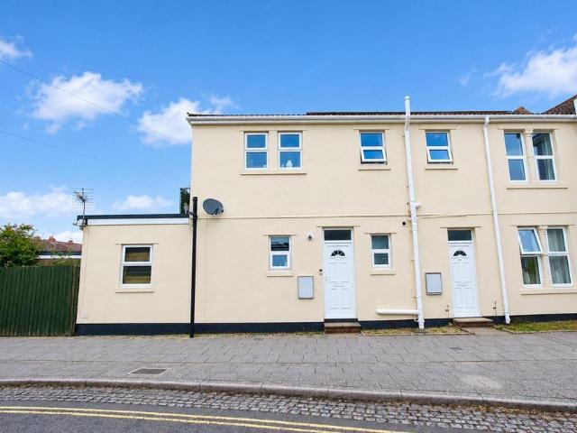 Flat for sale in Newtown, Eastleigh
