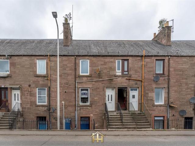 Flat for sale in Forfar, Gallowshade