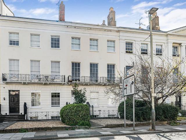 Flat for sale in Golden Valley, Gloucestershire