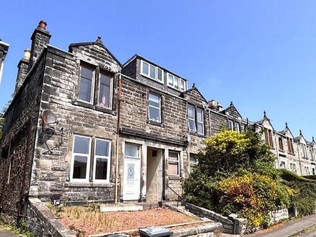 Flat for sale in Headwell, Dunfermline