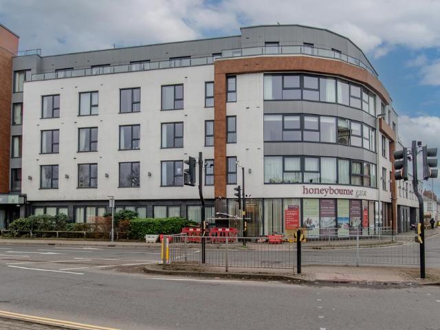 Flat for sale in Wymans Brook, Golden Valley