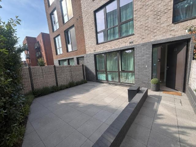 Flat for sale in Chalvey, Slough