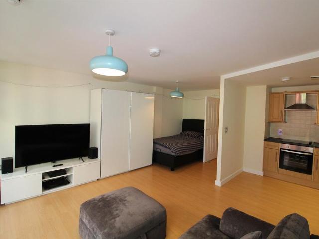 Flat for sale in Leylands, West Yorkshire