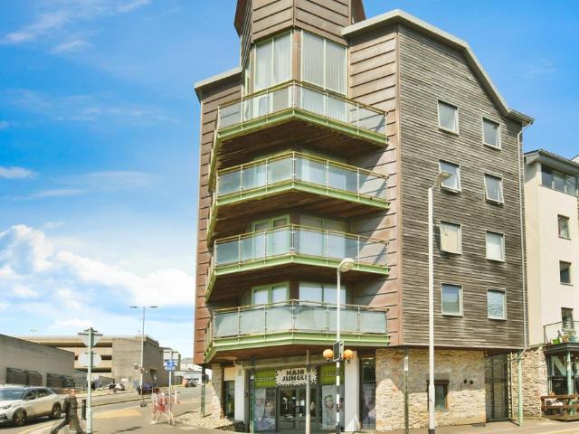Flat for sale in Greenbank, Mount Wise