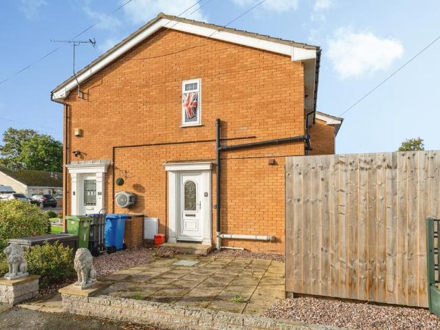 Flat for sale in Rhyl