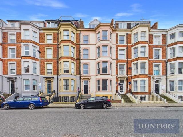 Flat for sale in South Cliff, Kepwick