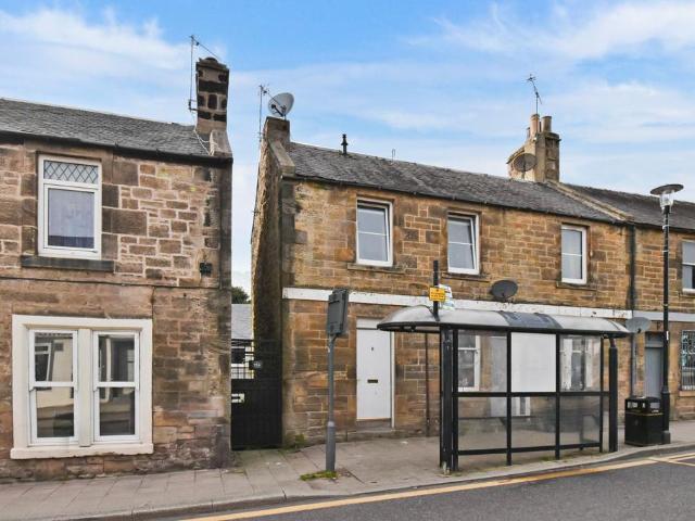 Flat for sale in Forebridge, Scotland