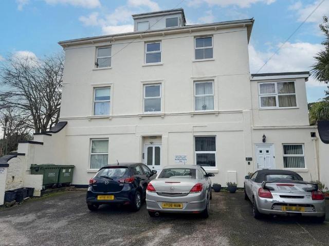 Flat for sale in Oldway, Paignton