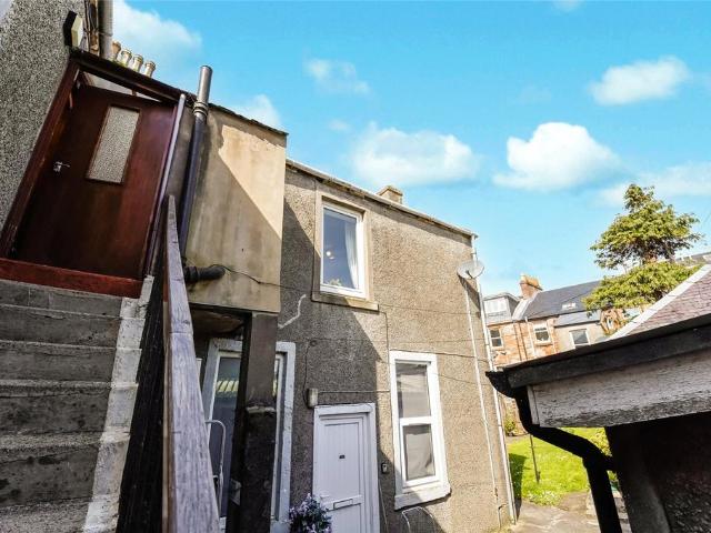 Flat for sale in Millport, Scotland