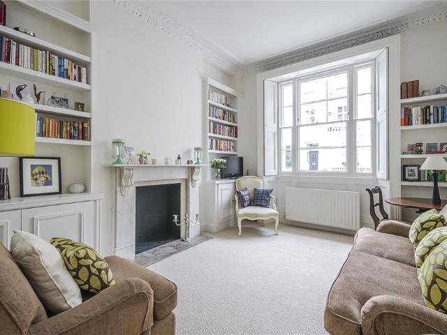 Flat for sale in Pimlico, Greater London