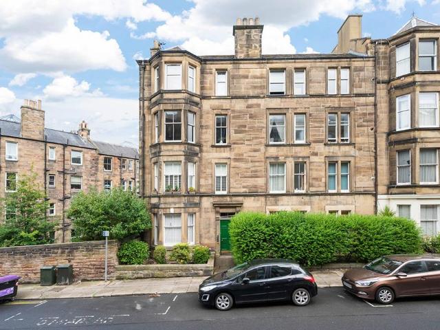 Flat for sale in Braid Hills, Scotland