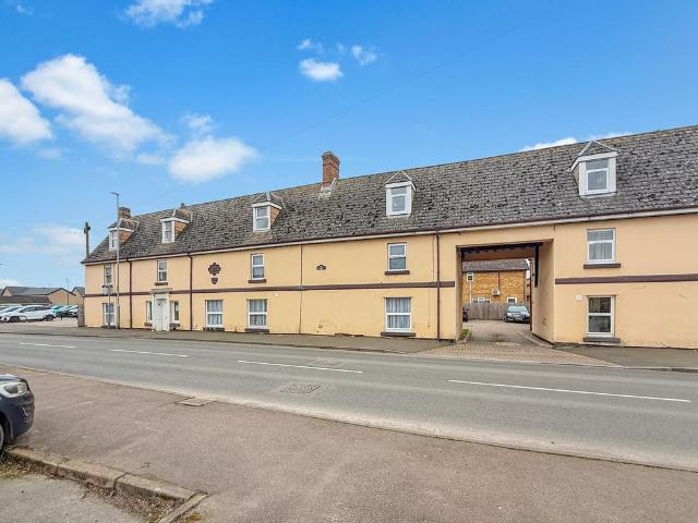 Flat for sale in Ramsey, Huntingdon
