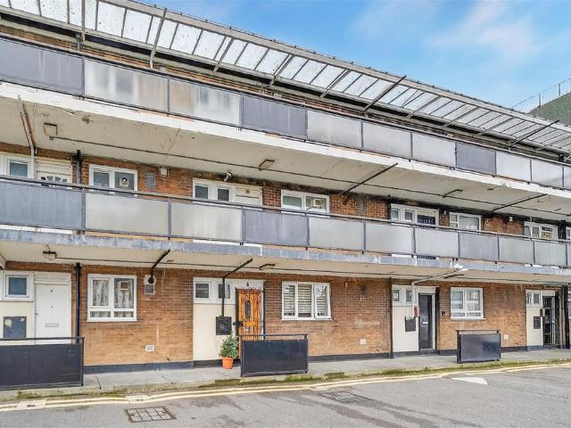 Flat for sale in Spitalfields, Whitechapel