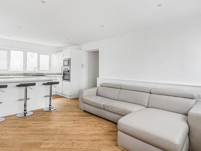 Flat for sale in London Borough of Merton, Greater London