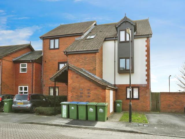 Flat for sale in Woolston, City Of Southampton