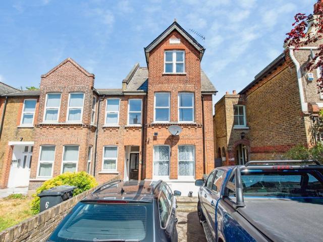 Flat for sale in New Town, Monks Orchard
