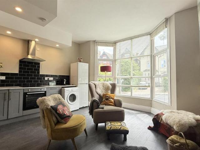 Flat for sale in Balsall Heath, West Midlands