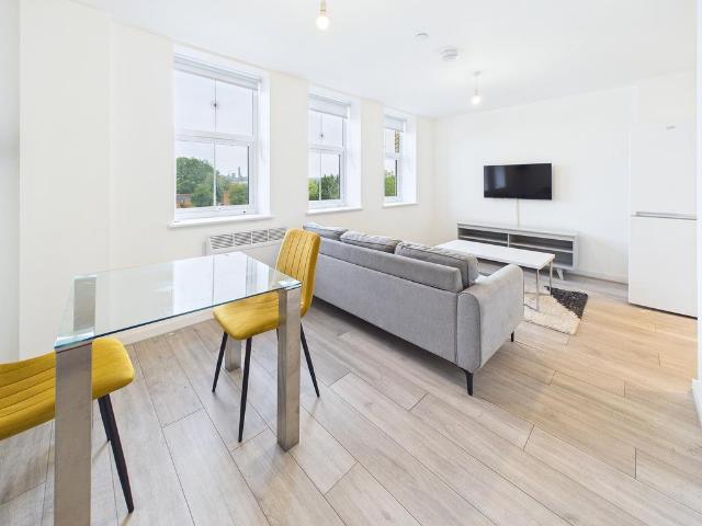 Flat for sale in Longshoot, Wigan