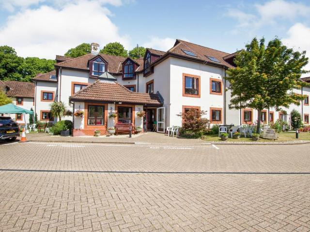 Flat for sale in Wells, Somerset