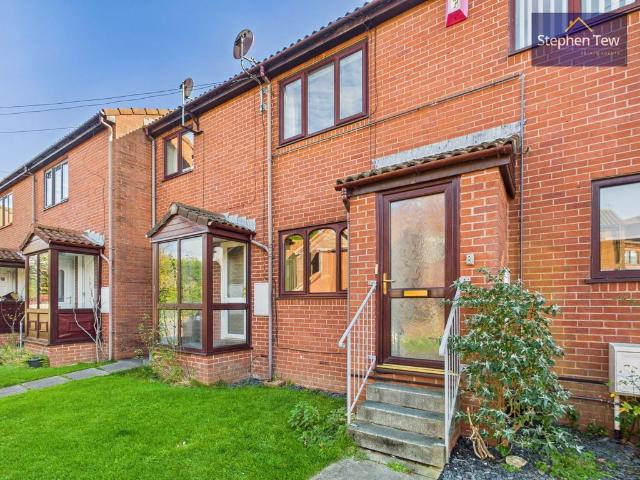 Flat for sale in Cabus, Lancashire