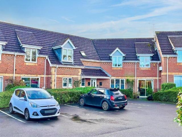 Flat for sale in Walmley, Sutton Coldfield