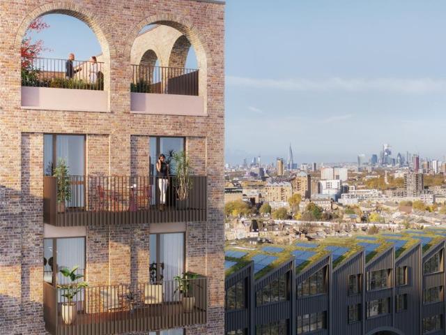Flat for sale in London Borough of Lewisham, Deptford