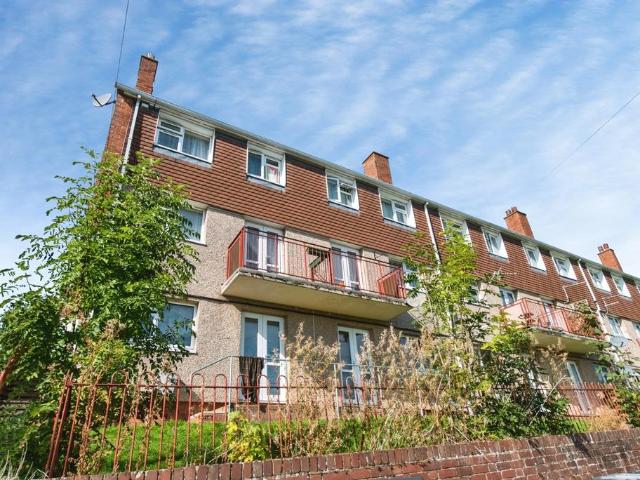 Flat for sale in Watergate, Devon