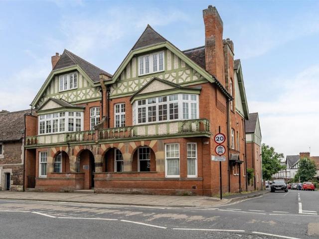 Flat for sale in High Field, York