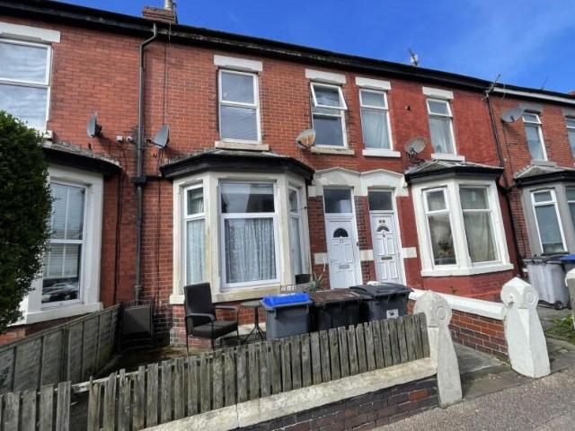 Flat for sale in Queenstown, Blackpool