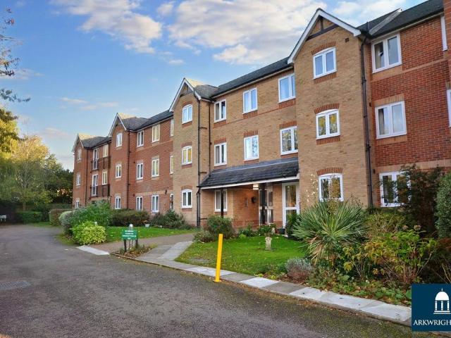 Flat for sale in Pleasant Valley, Duton Hill