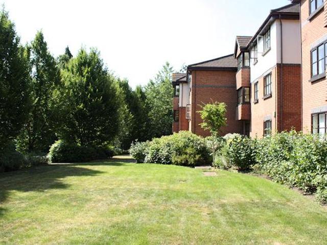 Flat for sale in Westfield, Woking